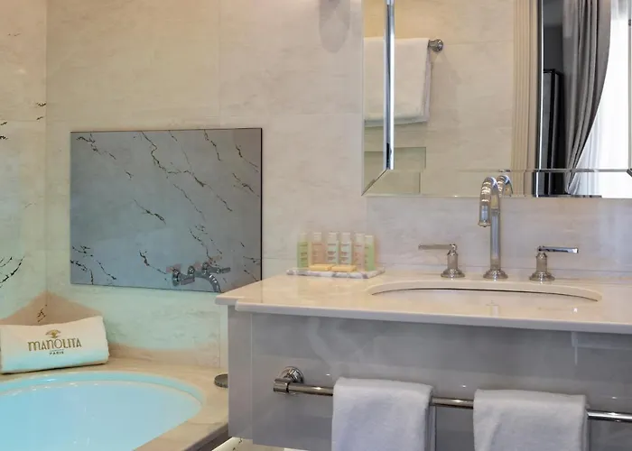 Hotel Manolita Paris מלון פריז