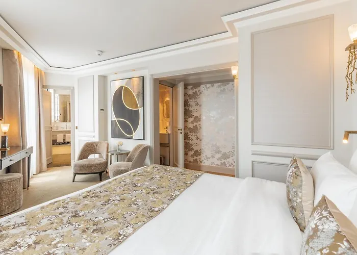 מלון Hotel Manolita Paris