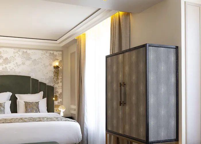Hotel Manolita Paris מלון 5*