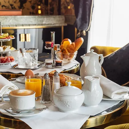 Manolita Otel Paris