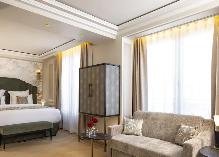 Hotel Manolita Paris فندق 5*