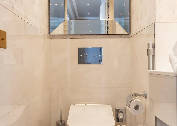Hotel Manolita Paris 酒店 5*